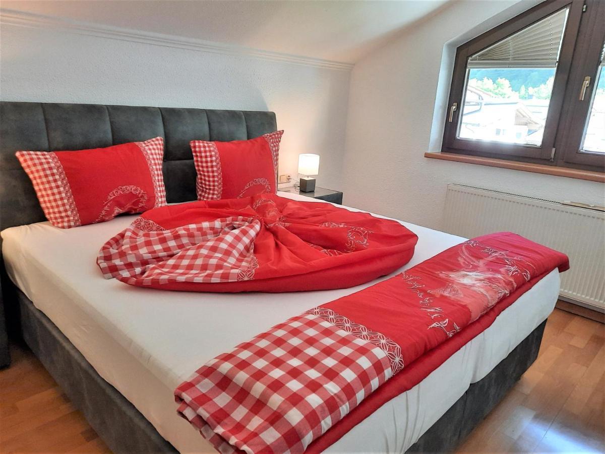 Garni Flori Villa Längenfeld Екстериор снимка