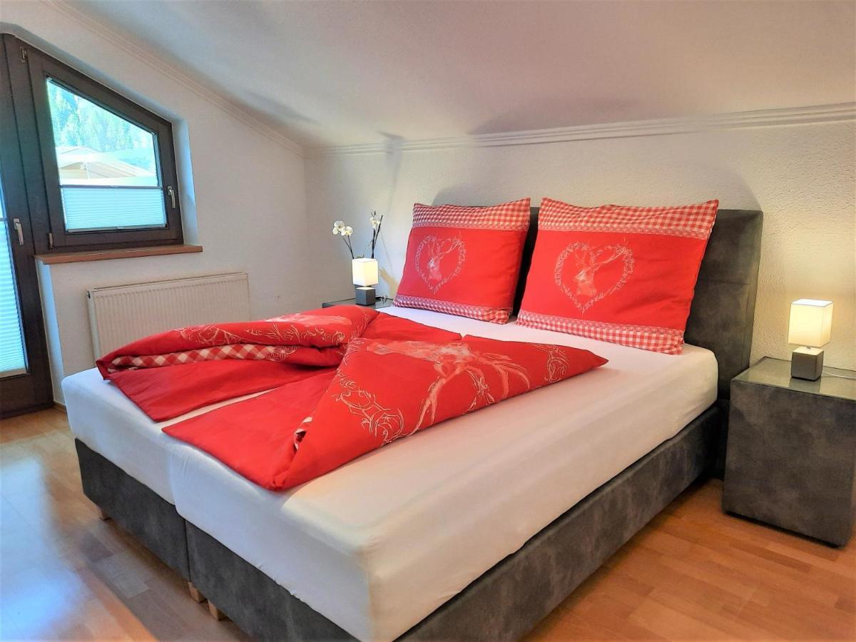 Garni Flori Villa Längenfeld Екстериор снимка