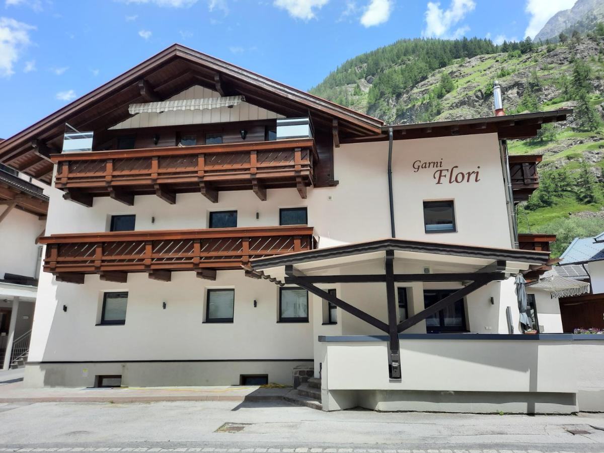 Garni Flori Villa Längenfeld Екстериор снимка