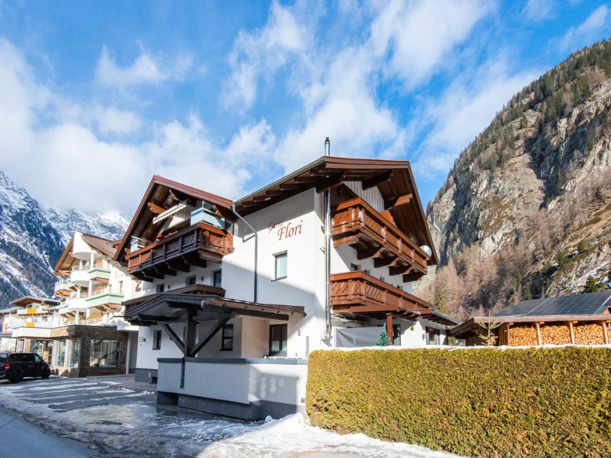 Garni Flori Villa Längenfeld Екстериор снимка