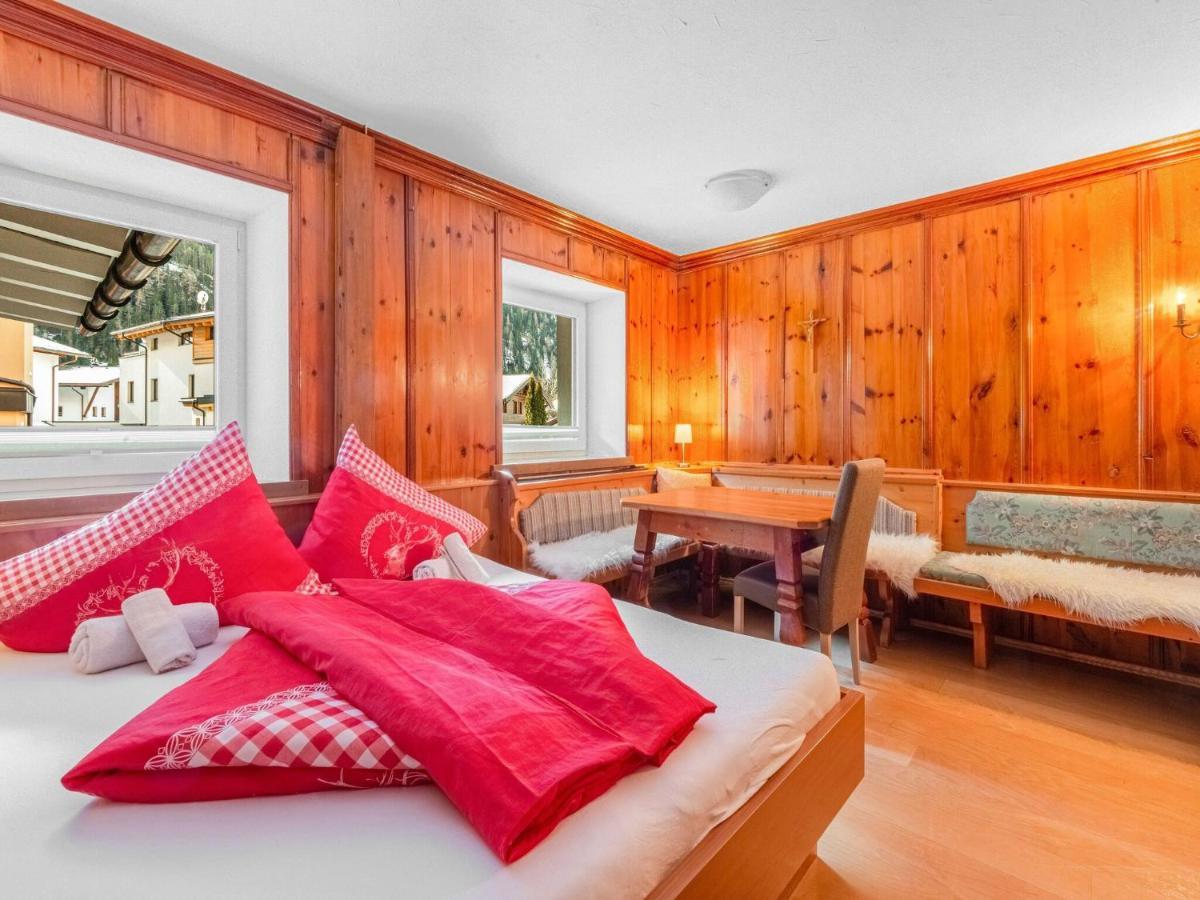 Garni Flori Villa Längenfeld Екстериор снимка