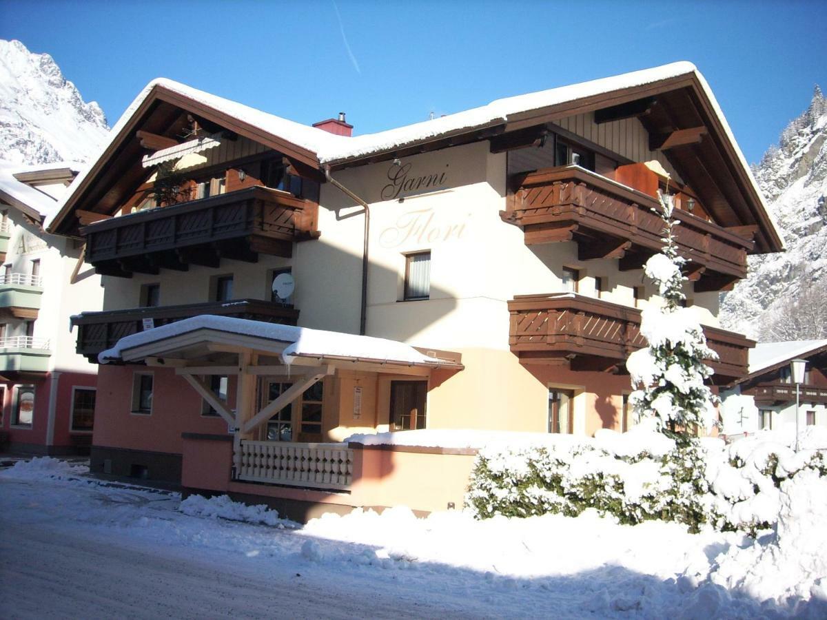 Garni Flori Villa Längenfeld Екстериор снимка